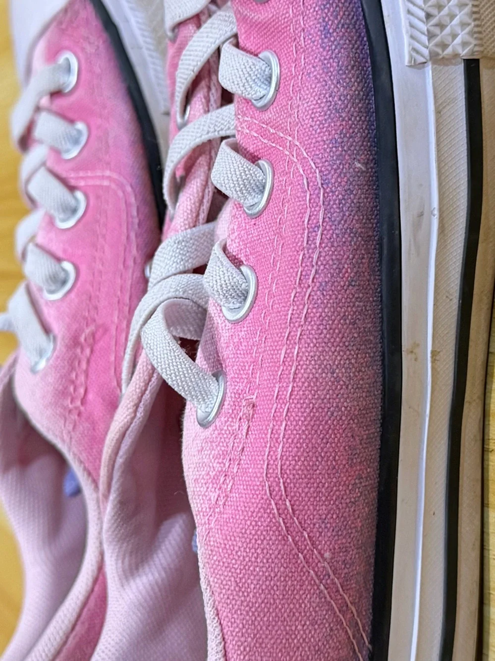 Converse Kids Pink Canvas Low-Top Sneakers with Lavender accent